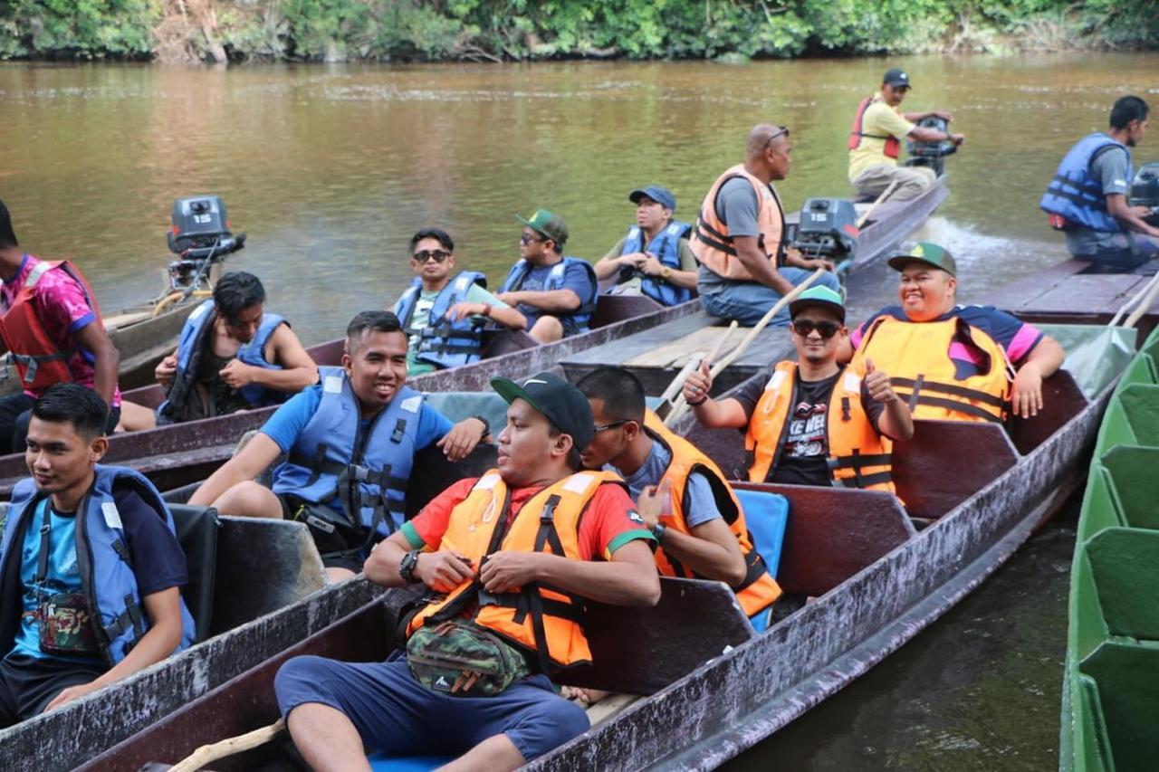 Liana Hostel Taman Negara Jerantut Esterno foto